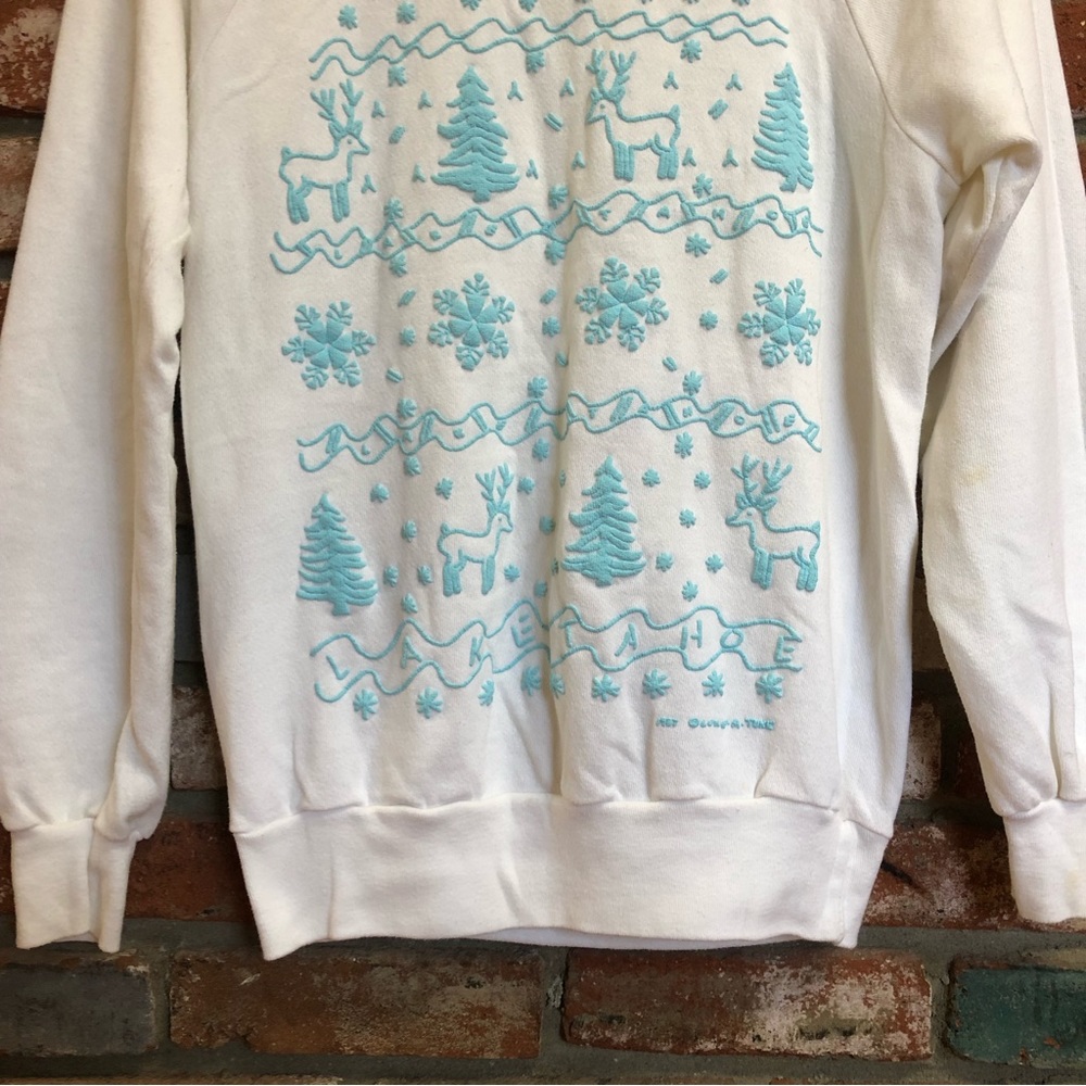 Vintage 1980s Lake Tahoe Holiday Winter Textured Crewneck Sweatshirt - Picture 6 of 8